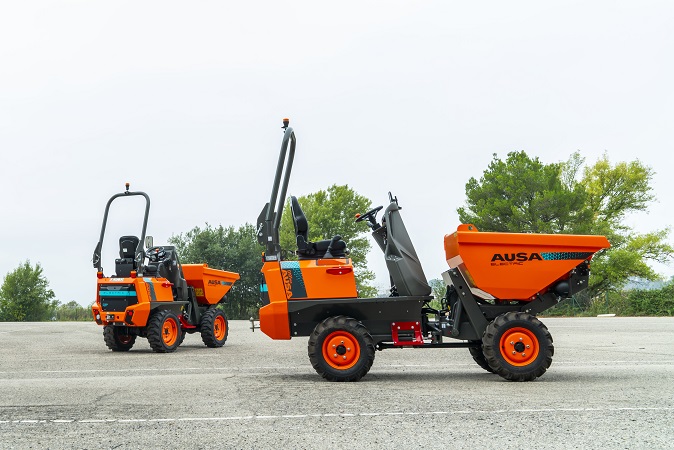 AUSA expands its range of electric dumpers at Smopyc